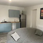 Le Petite Maison De La Motte Ferienhaus