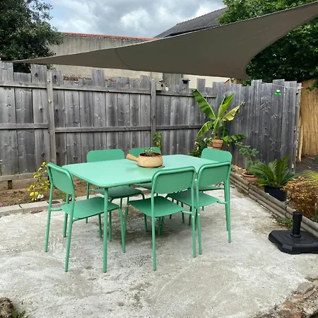 Le Petite Maison De La Motte בית נופש *